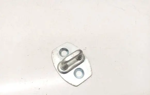 Toyota Corolla Verso AR10 Rear door lock loop/hook striker 