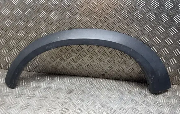 Volvo XC70 Front arch trim 31283104