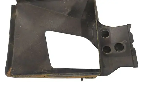 Tesla Model S Intercooler air guide/duct channel 105807000C