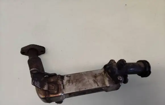 BMW 5 E60 E61 EGR valve cooler 039448 0159 C1310
