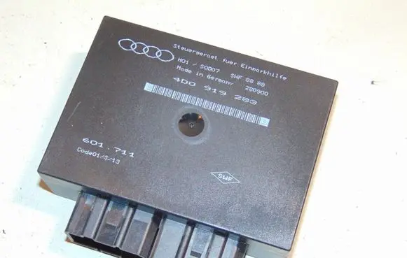 Audi A6 S6 C5 4B Parking PDC control unit/module 4D0919283
