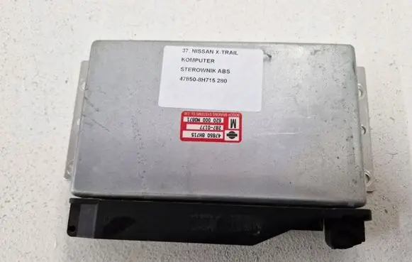 Nissan X-Trail T30 Engine control unit/module ECU 47850-8H715