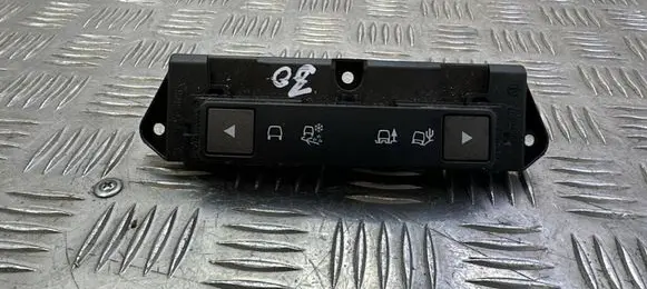Land Rover Evoque I A set of switches GJ3214B596AA