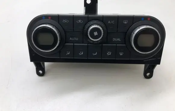 Nissan Qashqai Climate control unit A02000A7707000 27500JD45B