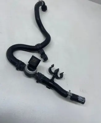 Volkswagen Tiguan Fuel main line pipe 04B906054