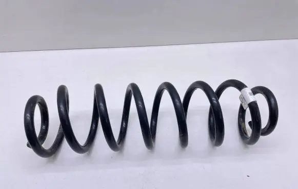 Volkswagen PASSAT B8 Rear coil spring 3Q0511115