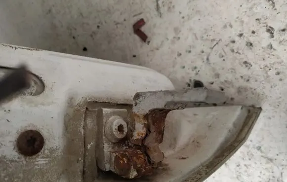 Fiat Doblo Front door upper hinge