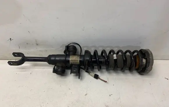 BMW 7 F01 F02 F03 F04 Front shock absorber with coil spring 6863115 37116863115