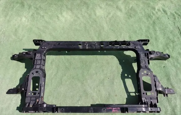 Hyundai Santa Fe Radiator support slam panel 64101-S1000