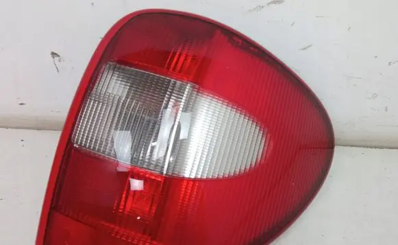Chrysler Grand Voyager IV Rear/tail lights