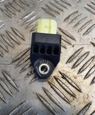 Toyota Prius (XW30) Airbag deployment crash/impact sensor 8983175020