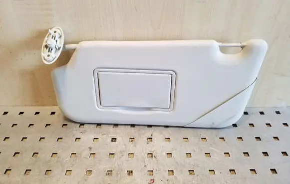 Ford Focus Sun visor