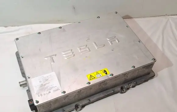 Tesla Model S Voltage converter inverter 600927800F T1310040024 430VDC30ADC