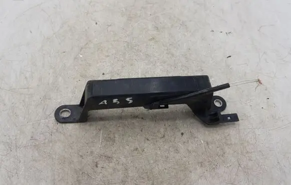 Lexus IS 220D-250-350 Other devices 8989741010