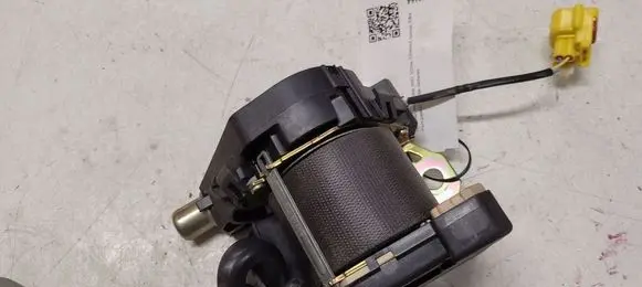 Jaguar S-Type Rear seatbelt