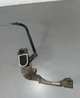 Mercedes-Benz E A207 Headlight/headlamp level sensor A0009050201 071211 1357