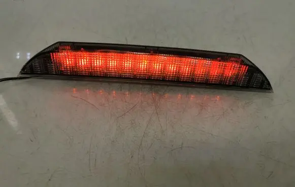 Mitsubishi Outlander Third/center stoplight P5631