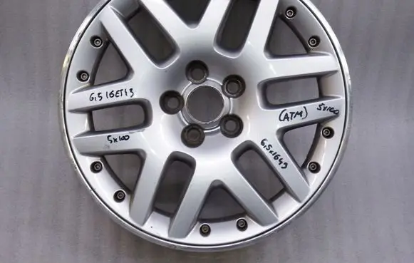 Volkswagen Golf IV R16 alloy rim 