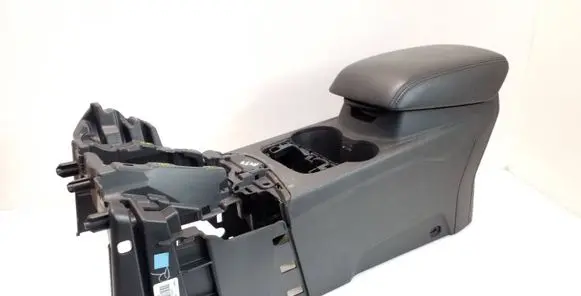 Ford Focus Center console FE0415LB121110357 CYC346
