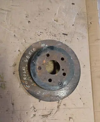Toyota Corolla Verso AR10 Rear brake disc 