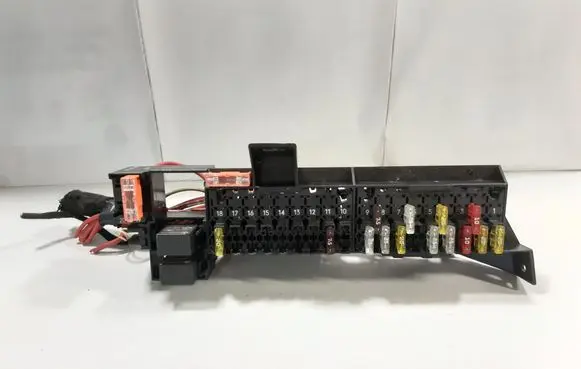 Mercedes-Benz E W210 Fuse module 2105460543