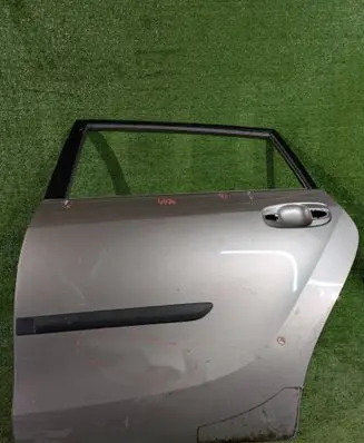 Toyota Verso Rear door 