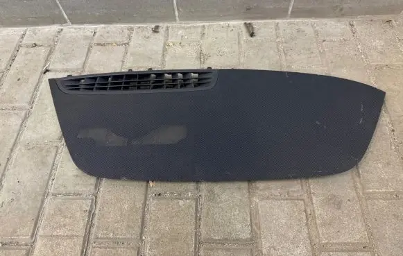 Mercedes-Benz E W213 Dash center speaker trim cover A2136800707