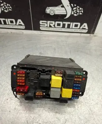 Mercedes-Benz C W203 Fuse box set 2035451601 5DK00848550