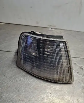 Seat Toledo I (1L) Front indicator light 961592