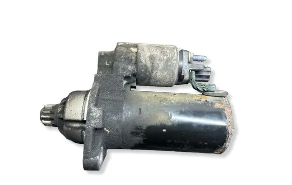 Volkswagen PASSAT B6 Starter motor 02M911023P