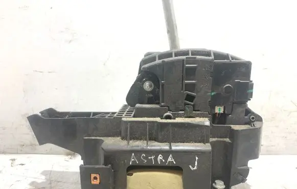 Opel Astra J Gear shifter/selector 565537081 00012855 20934130