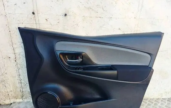 Toyota Yaris Front door card panel trim 676100DR80 676100DR8023 1482554X