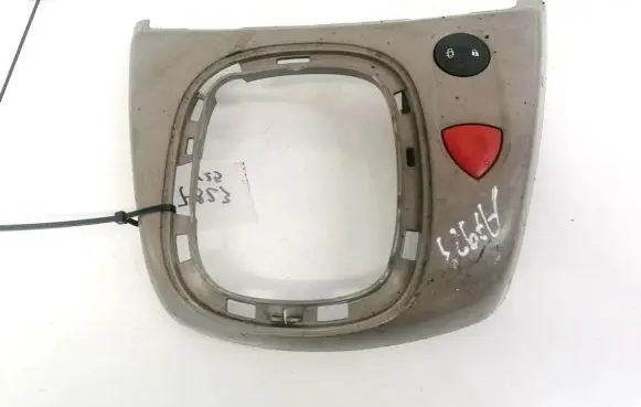 Renault Scenic II - Grand scenic II Hazard light switch 8200095493 8200109723