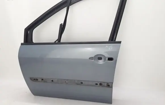 Door (2 Door Coupe)