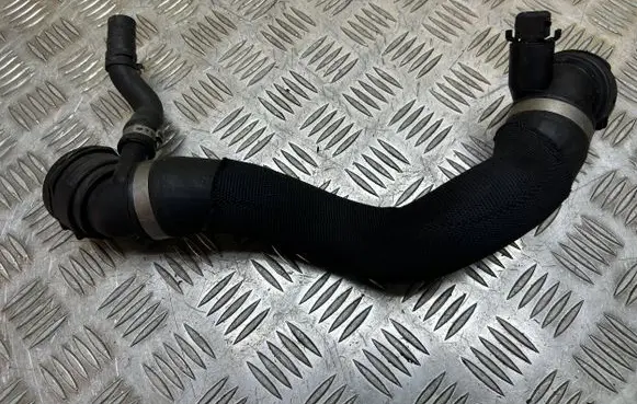 BMW 6 F06 Gran coupe Engine coolant pipe/hose 7575427 17127575427