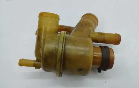 Thermostat/thermostat housing