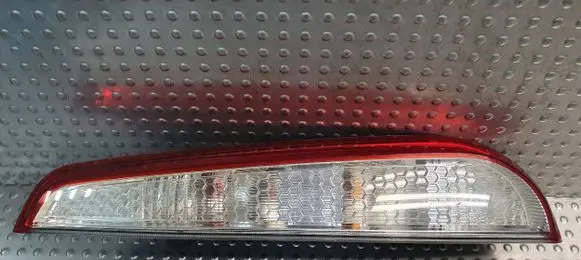 Ford Focus Rear/tail lights 8M51-13404-C