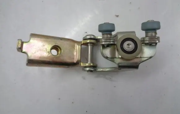 Mercedes-Benz Sprinter W901 W902 W903 W904 Sliding door middle roller runner a9017601347