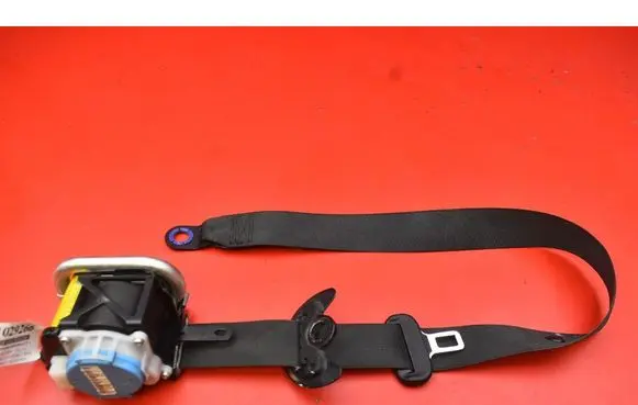 Toyota Yaris Front seatbelt 73220-0D311