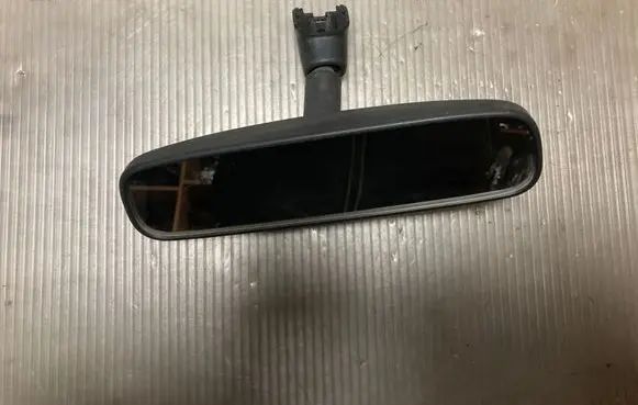 Nissan X-Trail T31 Rear view mirror (interior) E13010837