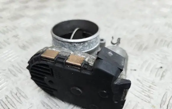 Mercedes-Benz SLK R170 Throttle valve A1110980109 0280750045