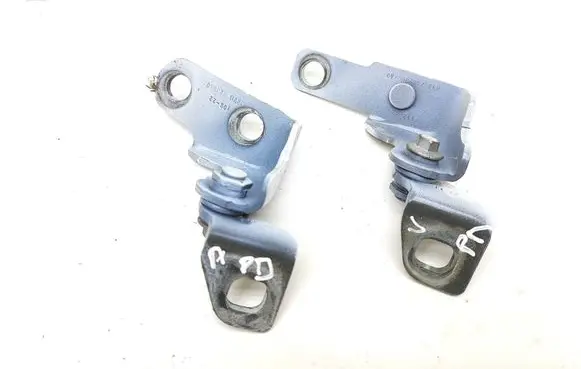 Front door hinge set