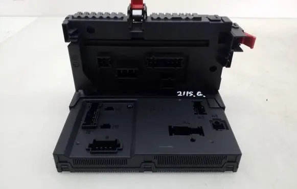 Mercedes-Benz S W221 Fuse module A2215454832