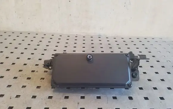 Windshield/windscreen camera