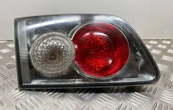 Mazda 6 Tailgate rear/tail lights 22661974 22661981