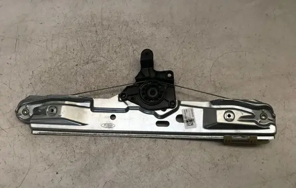 Ford Focus Rear window lifting mechanism without motor 924131104 924131 BM51A27000BD