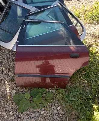 Ford Scorpio Rear door