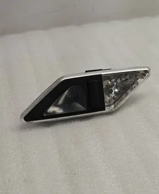 BMW 3 E46 Rear seat light 2JA0078770