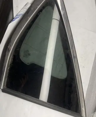 Honda CR-V Rear side window VE643R006723