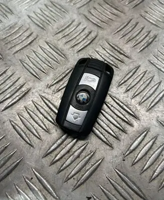 BMW X5 E70 Ignition key/card 6986585